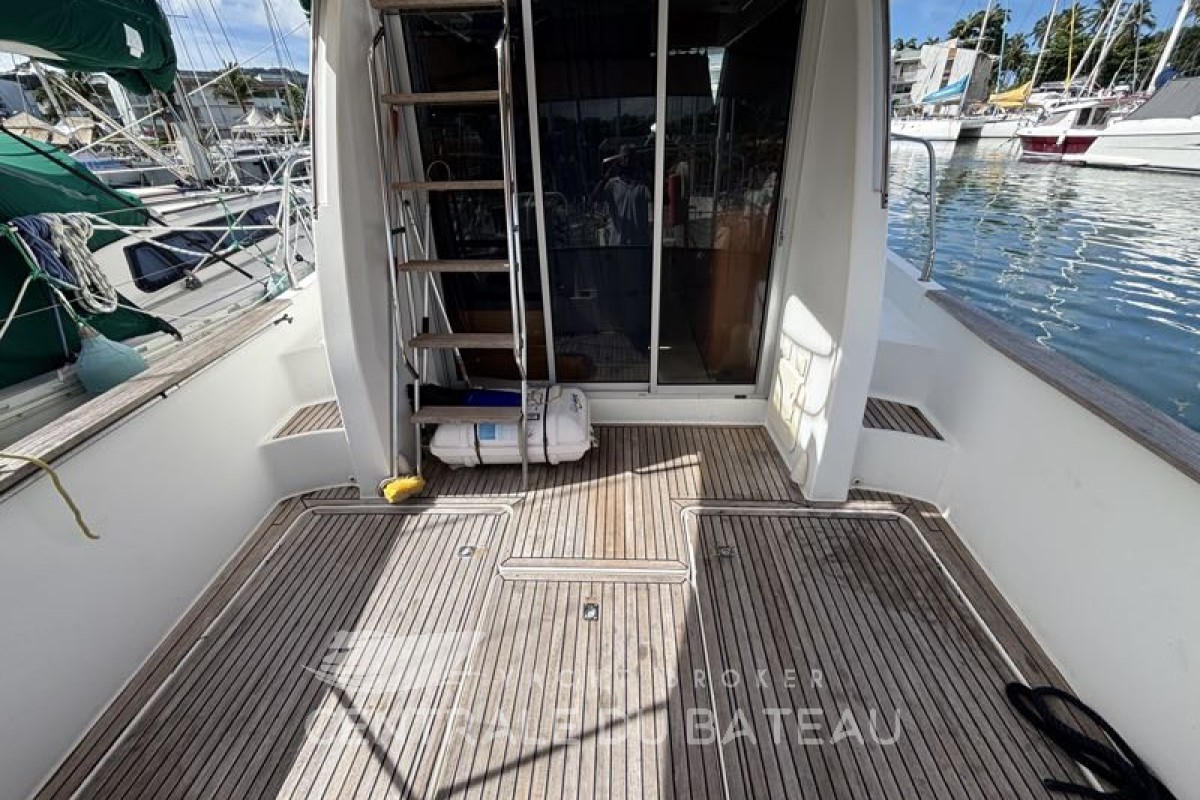 BENETEAU - ANTARES 10.80 - thumbnail 6