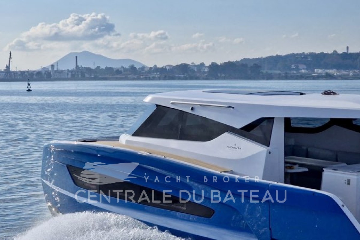 AVENTURA - 38 Sport Cruiser - thumbnail 15